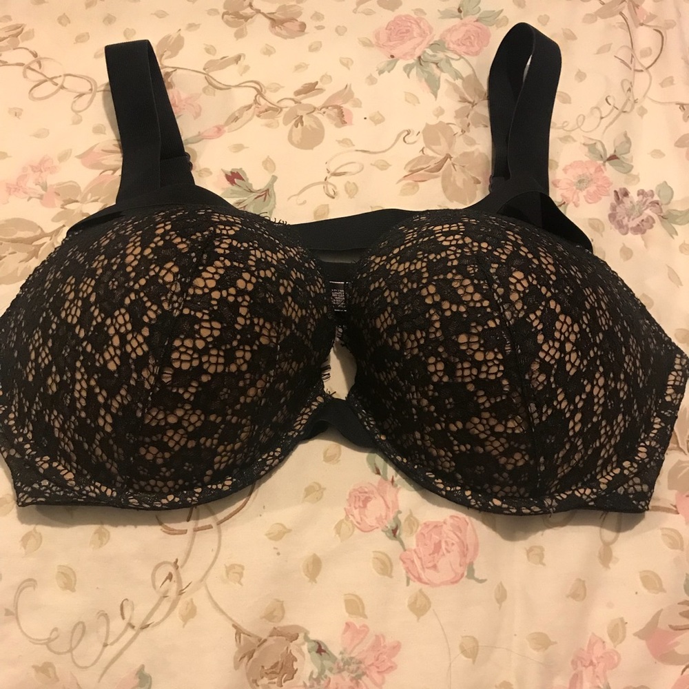 VERY SEXY PUSH UP BRA-NWOT